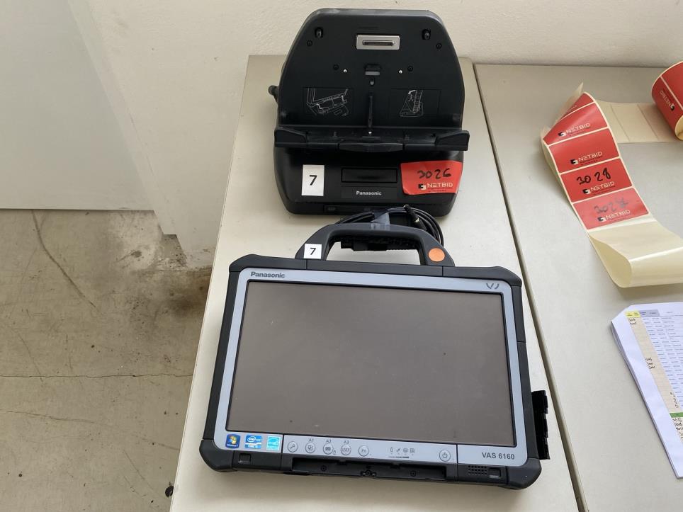 Stroji za obdelavo kovin in delovna oprema (zaščitni čevlji)-1